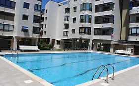 Apartamentos Zarautz Playa, con piscina y garaje